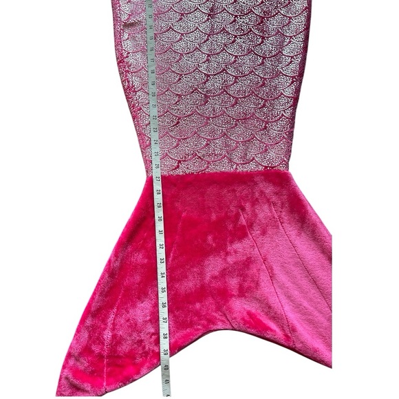 PixieCrush Mermaid Tail Blanket for girls Plush Comfy Fleece Snuggle Blanket - Picture 4 of 9